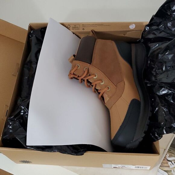 UGG Emmett Waterproof Leather Duckboot Chestnut Men's Size 10 NIB - Picture 12 of 13